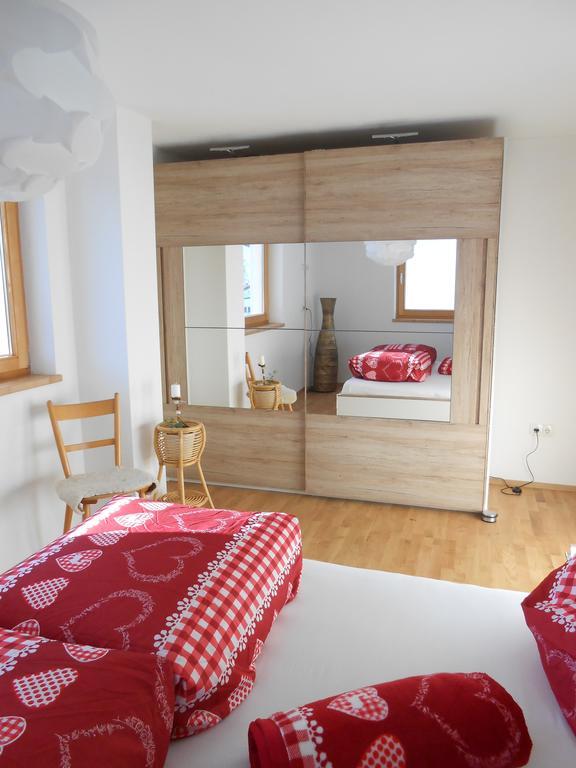 Apartment Sunshine Bruck Am Ziller Стая снимка
